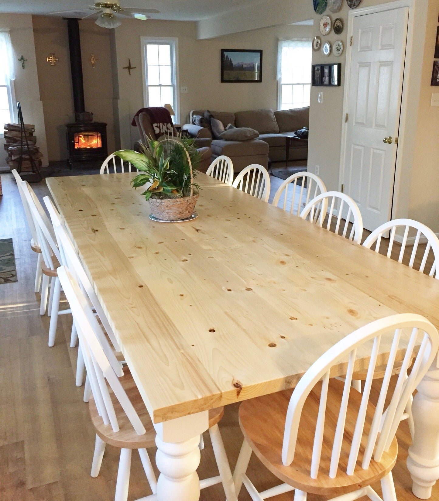 Large Farmhouse Table, Custom Farm Table with Turned Legs, Wooden Farm Table, Long Kitchen Table, Rustic Dining Table - All Sizes and Stains